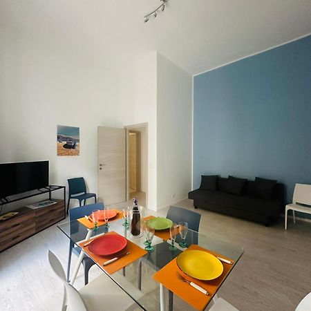 Casa Politeama Florio Apartment ปาแลร์โม ภายนอก รูปภาพ